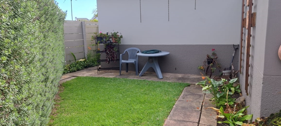 2 Bedroom Property for Sale in Blue Mountain Village Western Cape